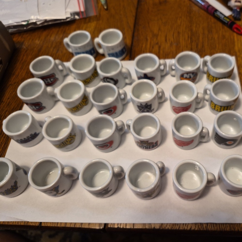 NHL Hockey Team Logo Mini Miniature 1.25" Souvenir Lot of 26 Mini Mug duplicates - Picture 5 of 10